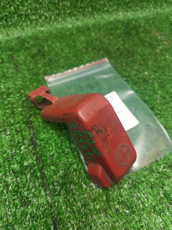 Крышка клеммы аккумулятора Toyota Corolla Spacio AE111 4A-FE 2000 (б/у)