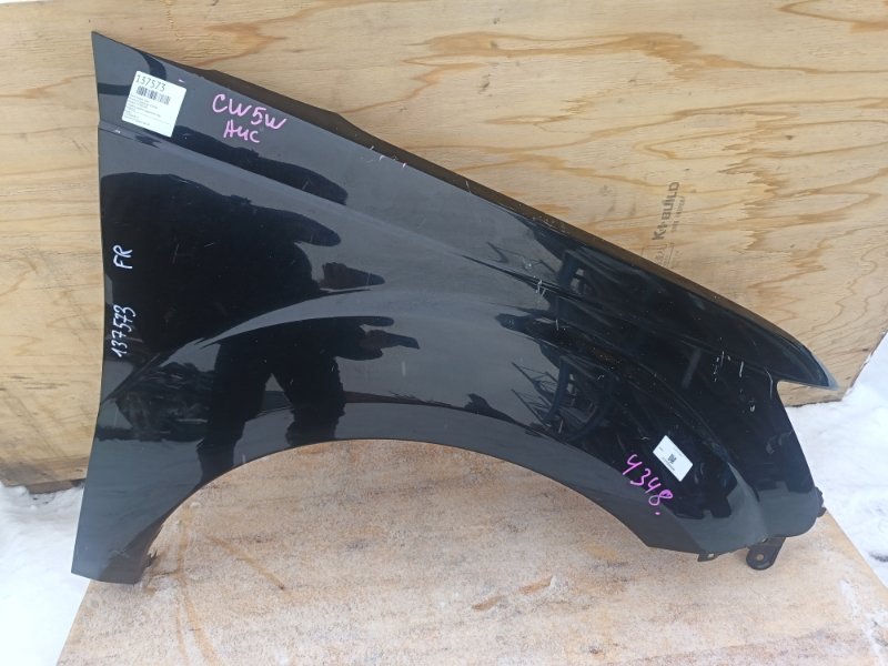 Крыло Mitsubishi Outlander CW5W переднее правое (б/у)