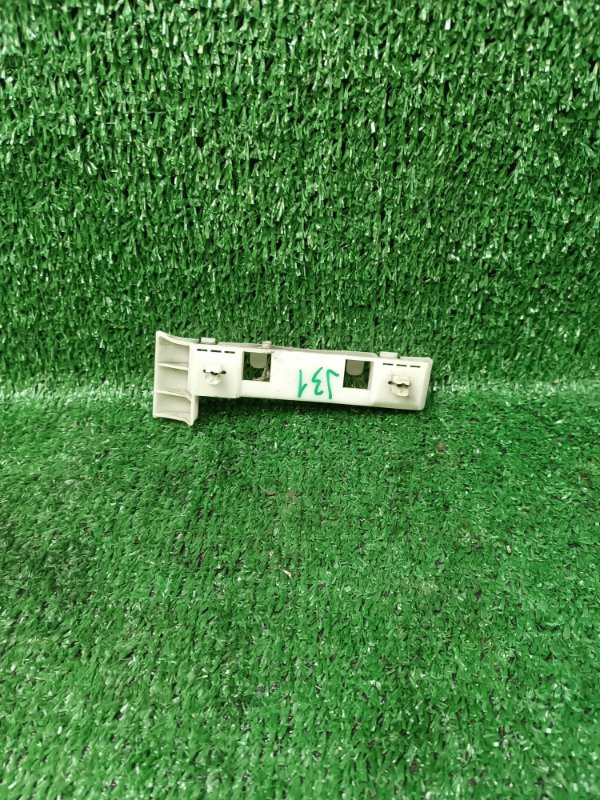 Крепление бампера Nissan Teana J31 переднее правое (б/у)