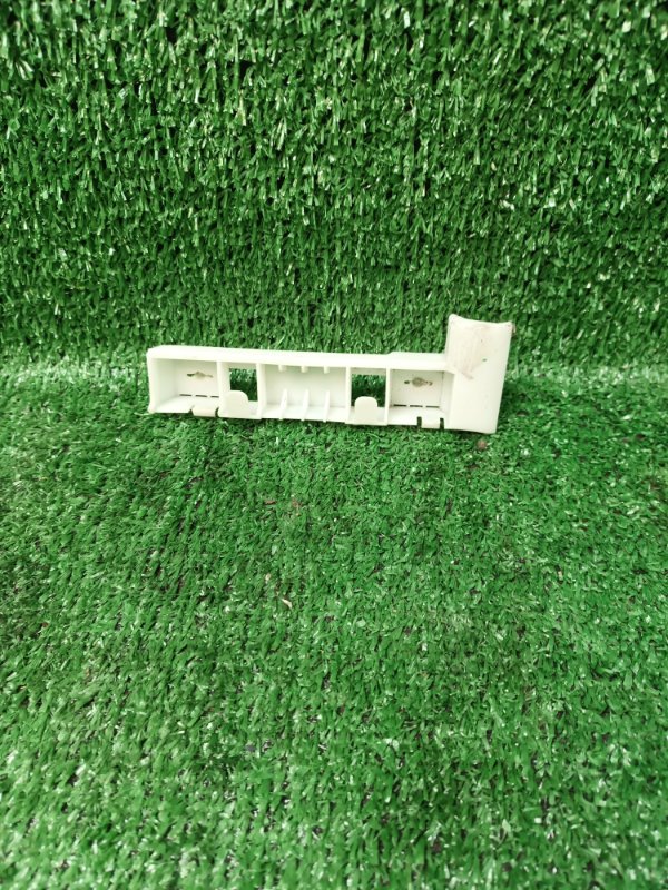 Крепление бампера Nissan Teana J31 переднее левое (б/у)