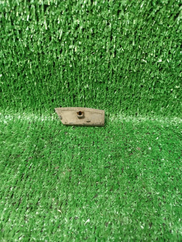 Крепление бампера Toyota Carina AT211 переднее левое (б/у)