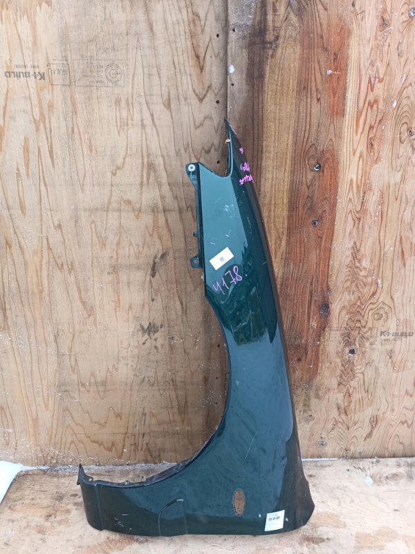 Крыло Mazda Capella GF8P переднее левое (б/у)
