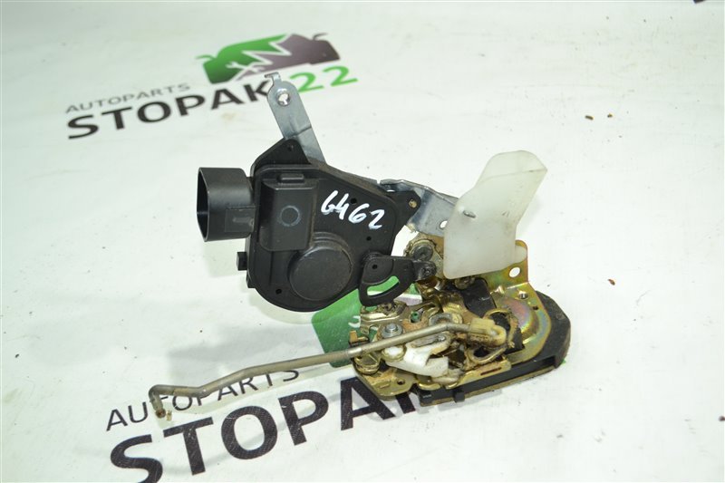 Замок двери Toyota Corolla Spacio NZE121 1NZ 2002 передний левый (б/у)