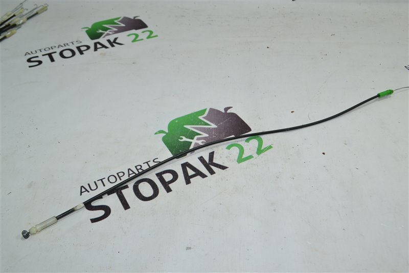 Тросик открывания двери Toyota Corolla Spacio NZE121 1NZ 2002 передний (б/у)