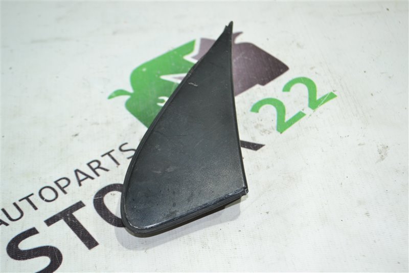 Уголок крыла Toyota Corolla NZE124 2002 левый (б/у)