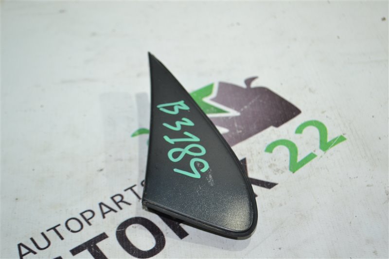 Уголок крыла Toyota Corolla NZE121 1NZ 2004 правый (б/у)