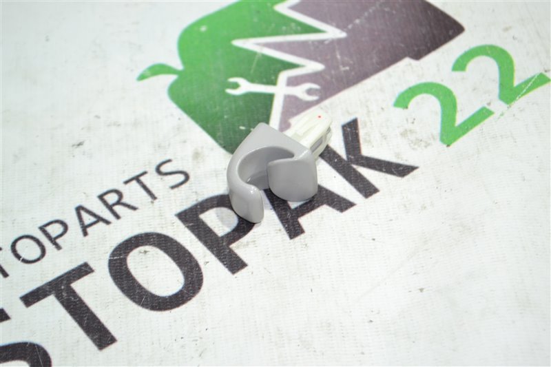 Крепление солнцезащитного козырька Toyota Corolla NZE121 1NZ 2001 (б/у)