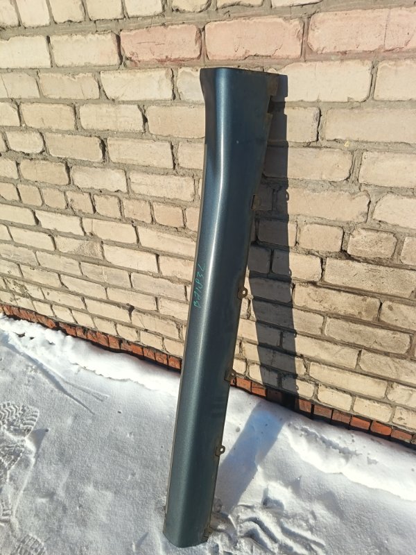 Накладка на порог Suzuki Escudo TL52W J20A 2005 левая (б/у)