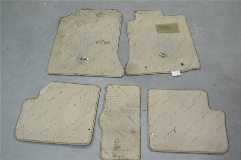 Коврики комплект Toyota Allex NZE121 1NZ-FE 2001 (б/у)