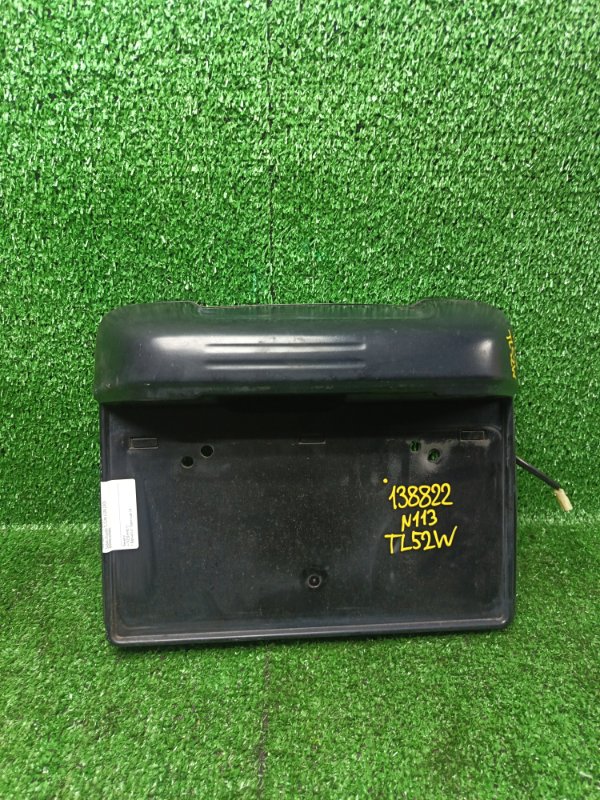 Накладка 5-й двери Suzuki Escudo TL52W J20A 2005 (б/у)