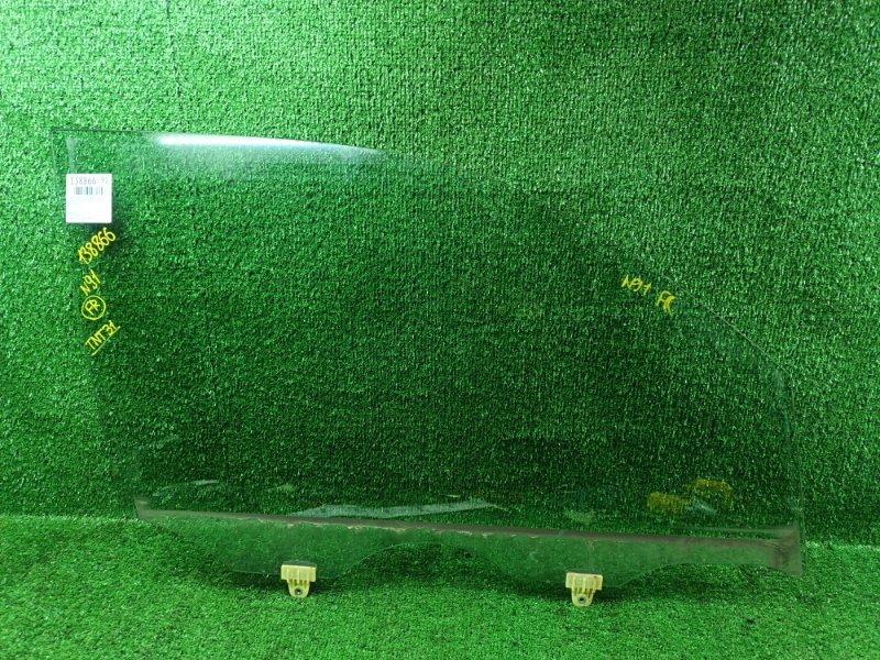 Стекло двери Nissan X-Trail TNT31 QR25 2007 переднее правое (б/у)