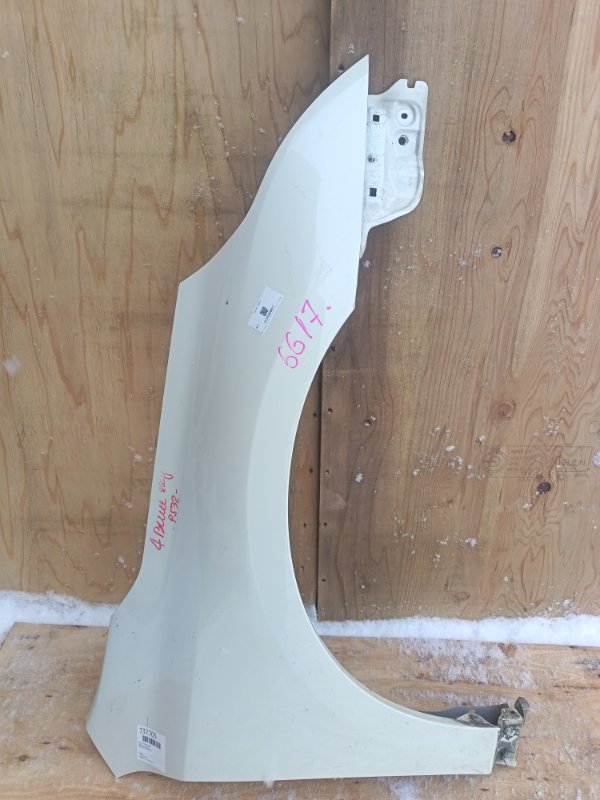 Крыло Nissan Teana J32 переднее правое (б/у)