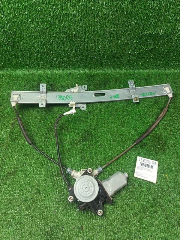 Стеклоподъемник Suzuki Escudo TD02W G16A 1998 передний левый (б/у)