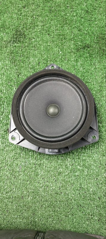 Динамик Toyota Wish ZGE21 3ZR-FAE 2009 передний правый (б/у)