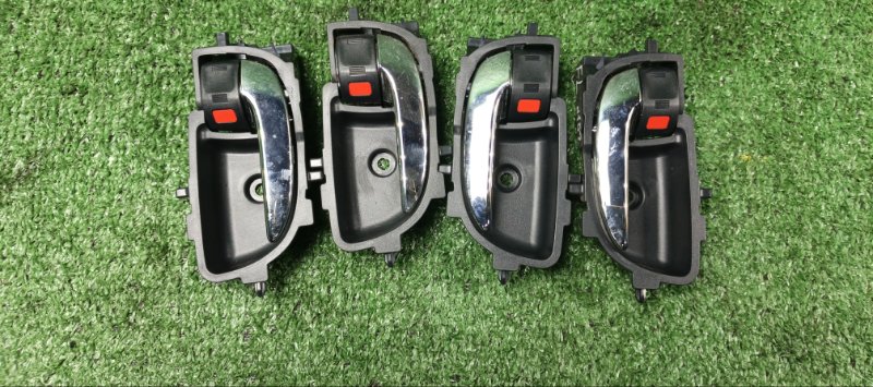 Ручка двери внутренняя Toyota Wish ZGE21 3ZR-FAE 2009 (б/у)