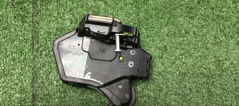 Замок двери Toyota Premio NZT240 1NZ-FE 2005 задний левый (б/у)