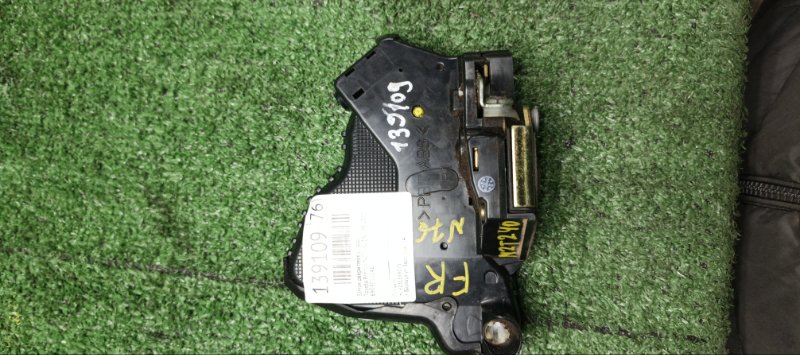 Замок двери Toyota Premio NZT240 1NZ-FE 2005 передний правый (б/у)