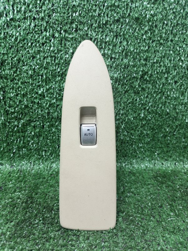 Кнопка стеклоподъемника Toyota Premio NZT240 1NZ-FE 2007 передняя левая (б/у)