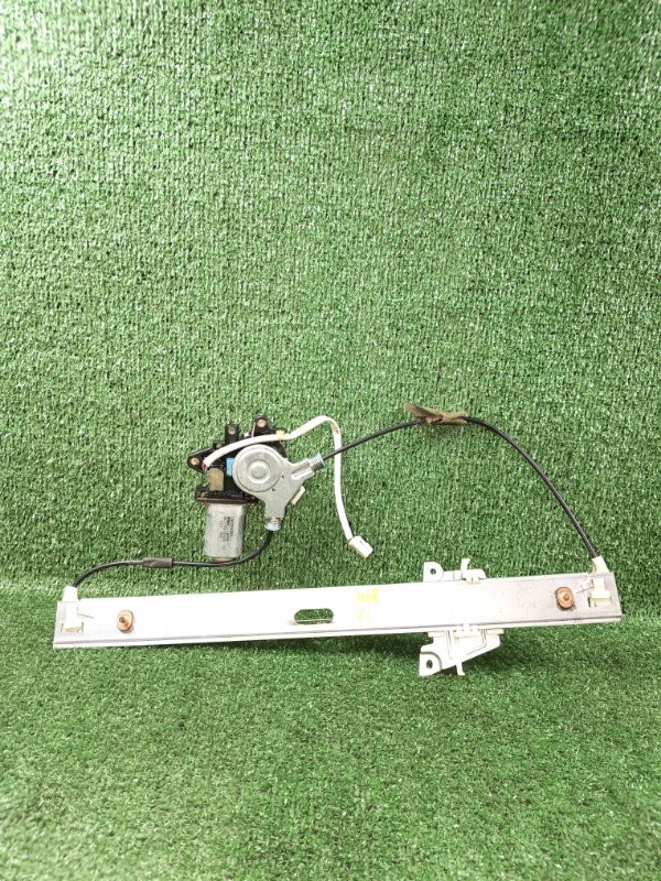 Стеклоподъемник Mazda Premacy CP8W FP 2003 передний левый (б/у)
