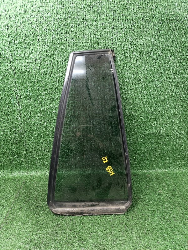 Стекло двери Mazda Premacy CP8W FP 2003 заднее правое (б/у)