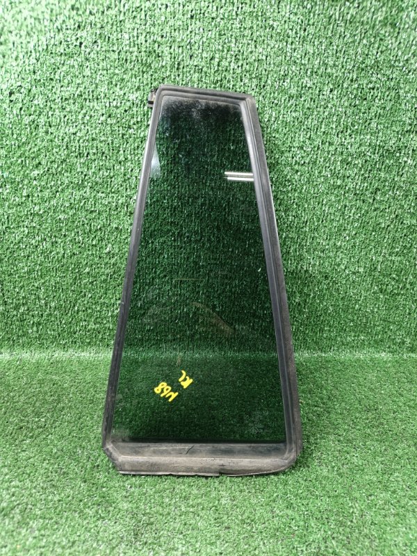 Стекло двери Mazda Premacy CP8W FP 2003 заднее левое (б/у)