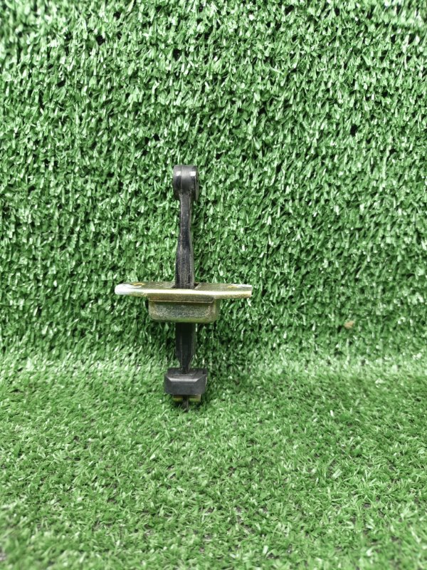 Ограничитель двери Toyota Mark II GX100 1G-FE 1999 передний левый (б/у)