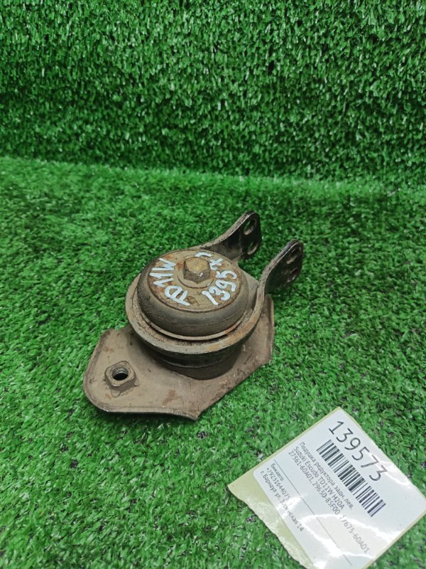 Подушка редуктора Suzuki Escudo TD11W H20A задняя левая (б/у)