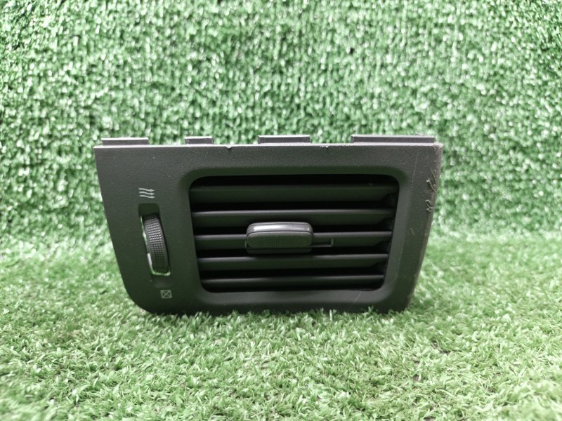 Воздуховод с торпедо Nissan X-Trail TNT31 QR25 2007 передний правый (б/у)