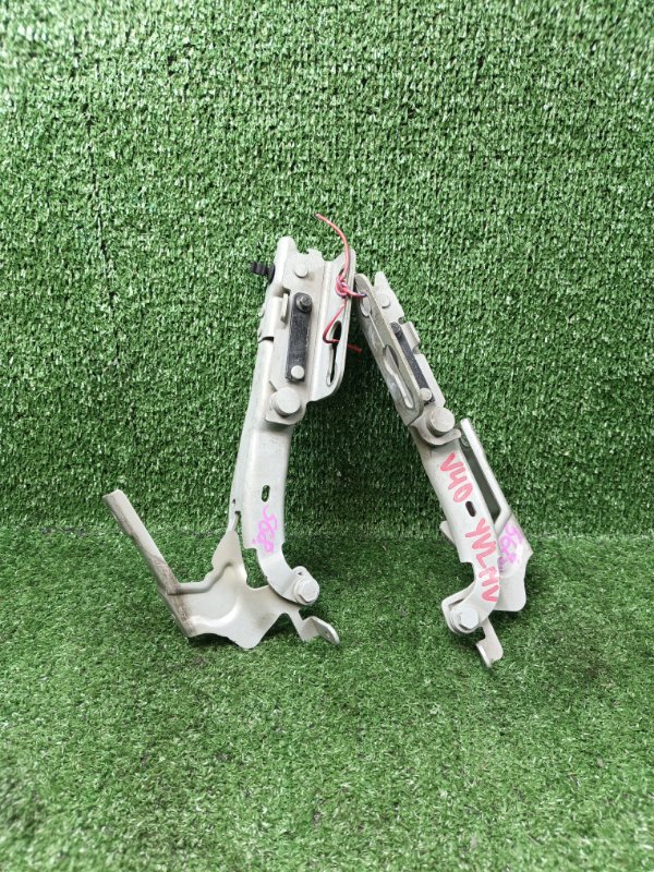 Петля капота Volvo V40 2013 (б/у)