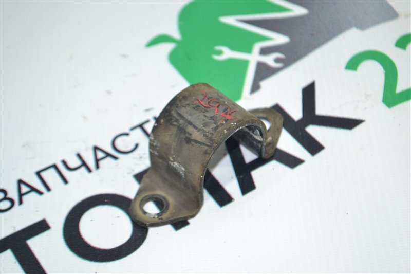 Крепление стабилизатора Toyota Fielder NZE121 1NZ 2006 (б/у)