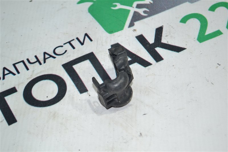 Фиксатор трубки кондиционера Toyota Corolla Runx NZE121 1NZ 2005 (б/у)