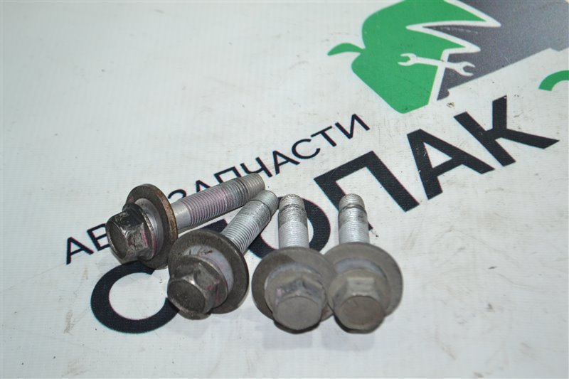 Болт крепления рулевой рейки Toyota Corolla Runx NZE121 1NZ 2005 (б/у)