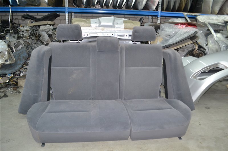 Сиденье Toyota Corolla Runx NZE121 1NZ 2005 заднее (б/у)