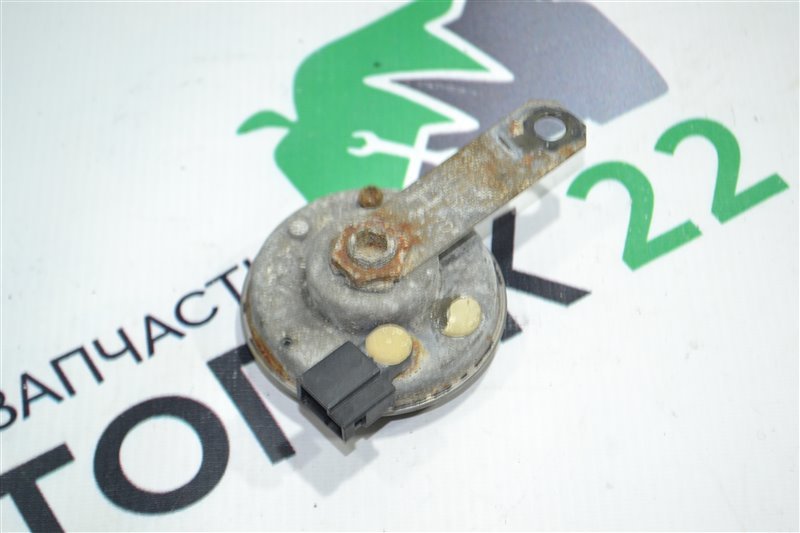 Звуковой сигнал Toyota Corolla NZE121 1NZ 2002 (б/у)