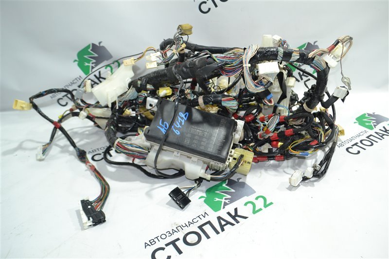 Проводка под торпеду Toyota Fielder NZE124 2004 (б/у)