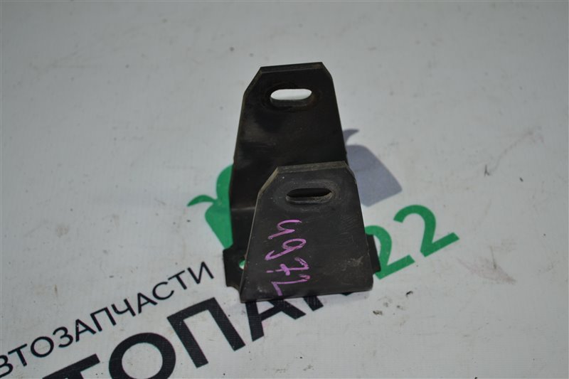 Кронштейн опоры ДВС Toyota Corolla NZE121 1NZ 2003 передний (б/у)