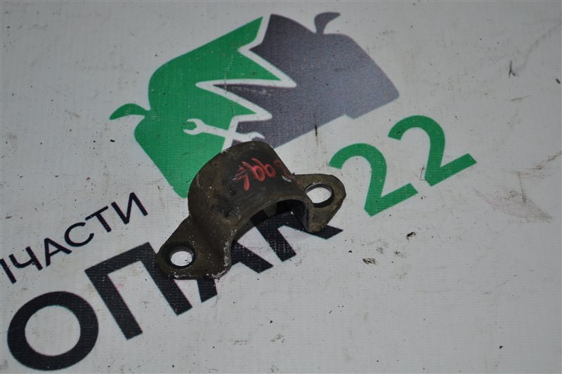 Крепление стабилизатора Toyota Fielder NZE124 2004 (б/у)