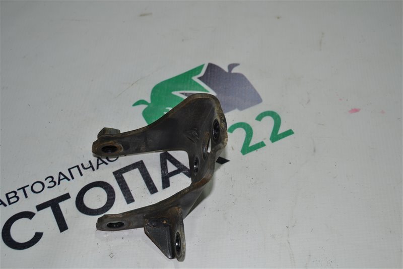 Кронштейн опоры ДВС Toyota Runx NZE121 1NZ 2003 задний (б/у)