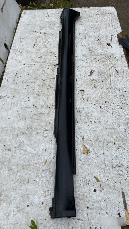 Накладка порога правая LS460