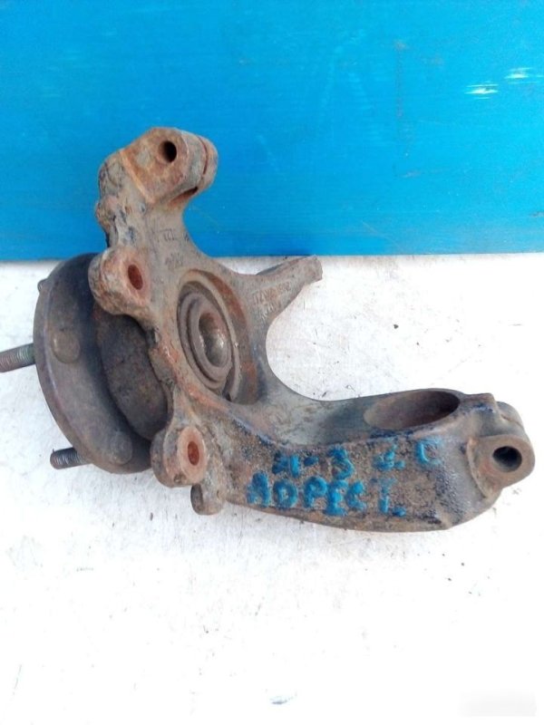 Запчасть кулак поворотный передний левый Mazda 3 2003-2006 BK Б/У Кулак поворотный передний левый Mazda 3 2003-2006 BK Б/У