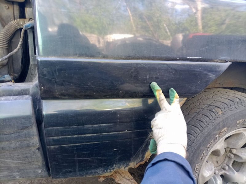 Накладка крыла задняя правая Pajero 2 1991-1997