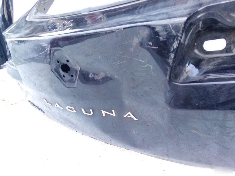 Крышка багажника Renault Laguna 3 Крышка багажника Renault Laguna 3