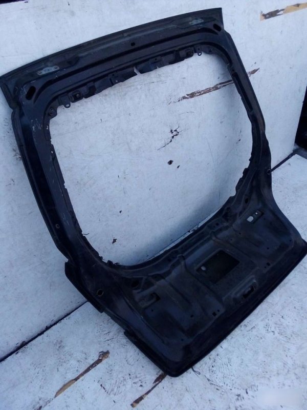 Крышка багажника Laguna 3 2007-2012 Крышка багажника Laguna 3 2007-2012