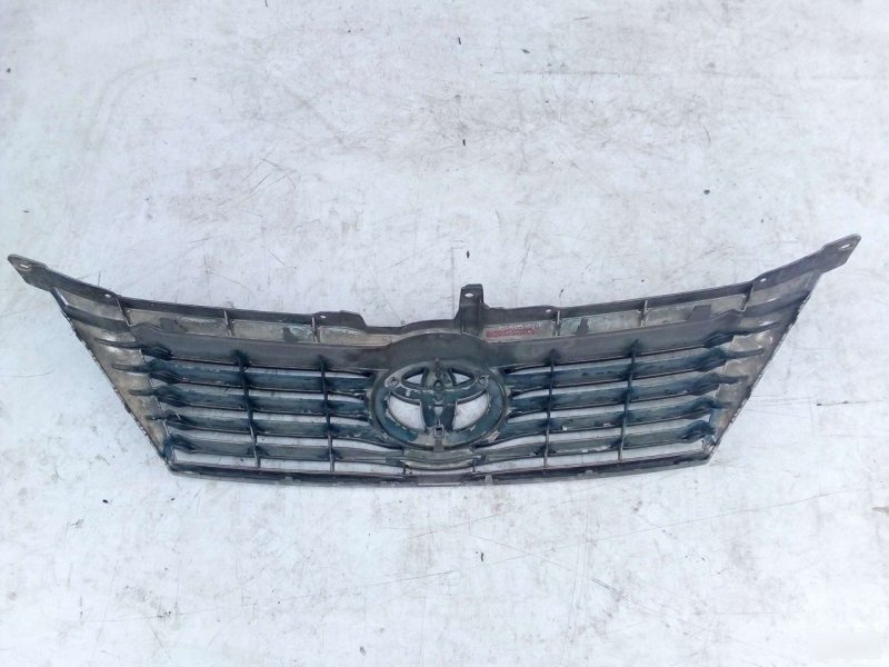 Решетка радиатора Toyota Camry 50
