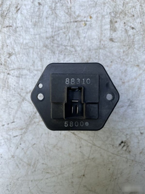 Реостат отопителя Mitsubishi L200