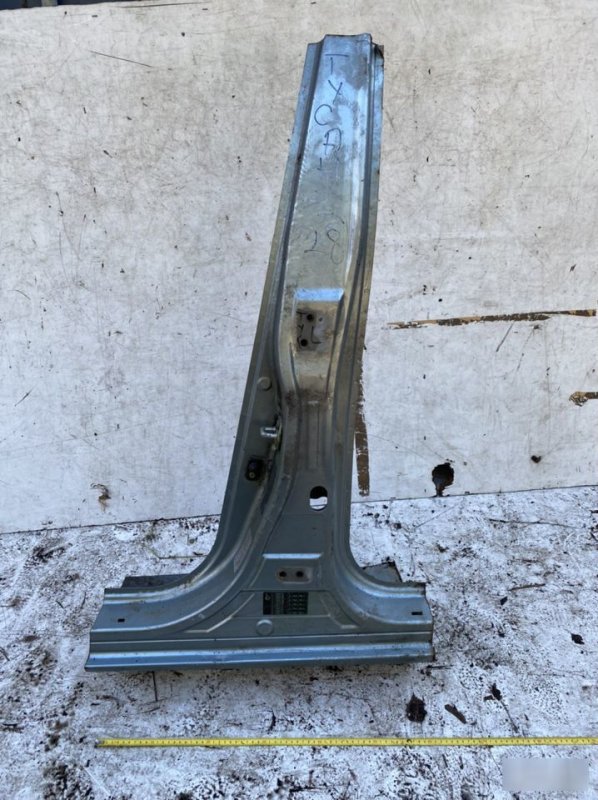 Порог левый Hyundai Tucson 2004-2015 Б/У