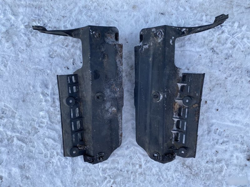 Крепление бампера заднее Lexus LS460 5256550050 Б/У