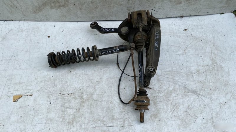 Подвеска задняя правая BMW 7 E38