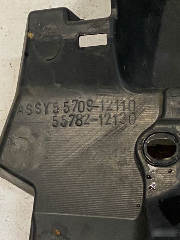 Жабо левое Corolla E150