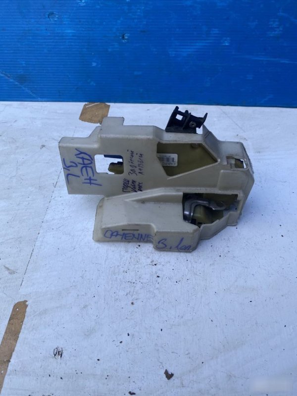 Замок двери задний левый Porsche Cayenne 957 7l0839015e Б/У